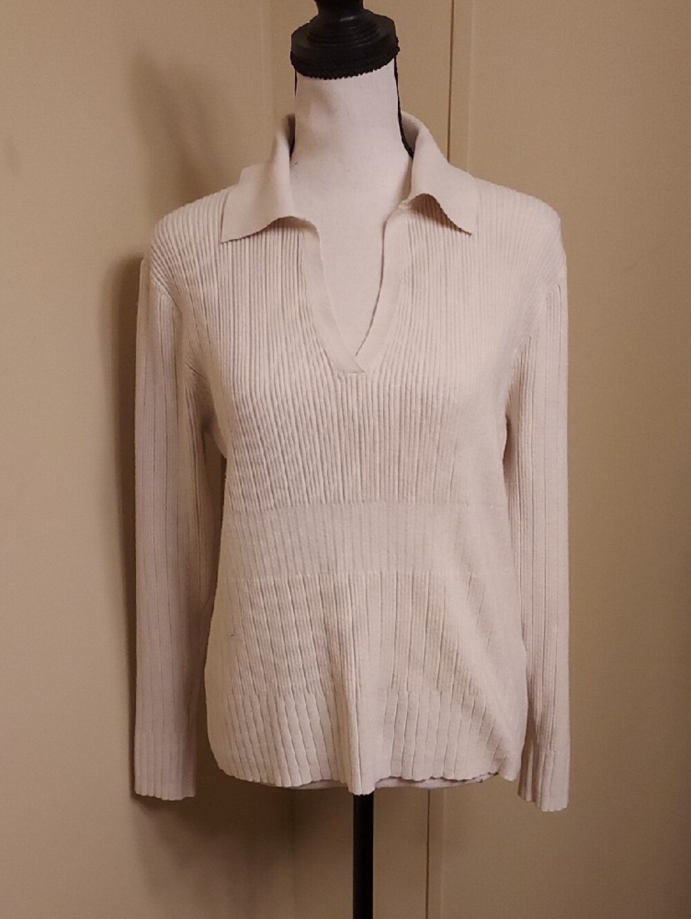Vila Milano Cream Ribbed V-Neck Sweater
